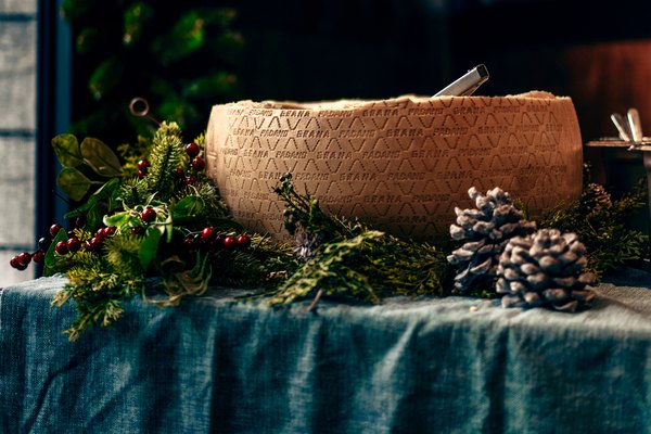 The Grana Padano wheel in the Christmas decor.